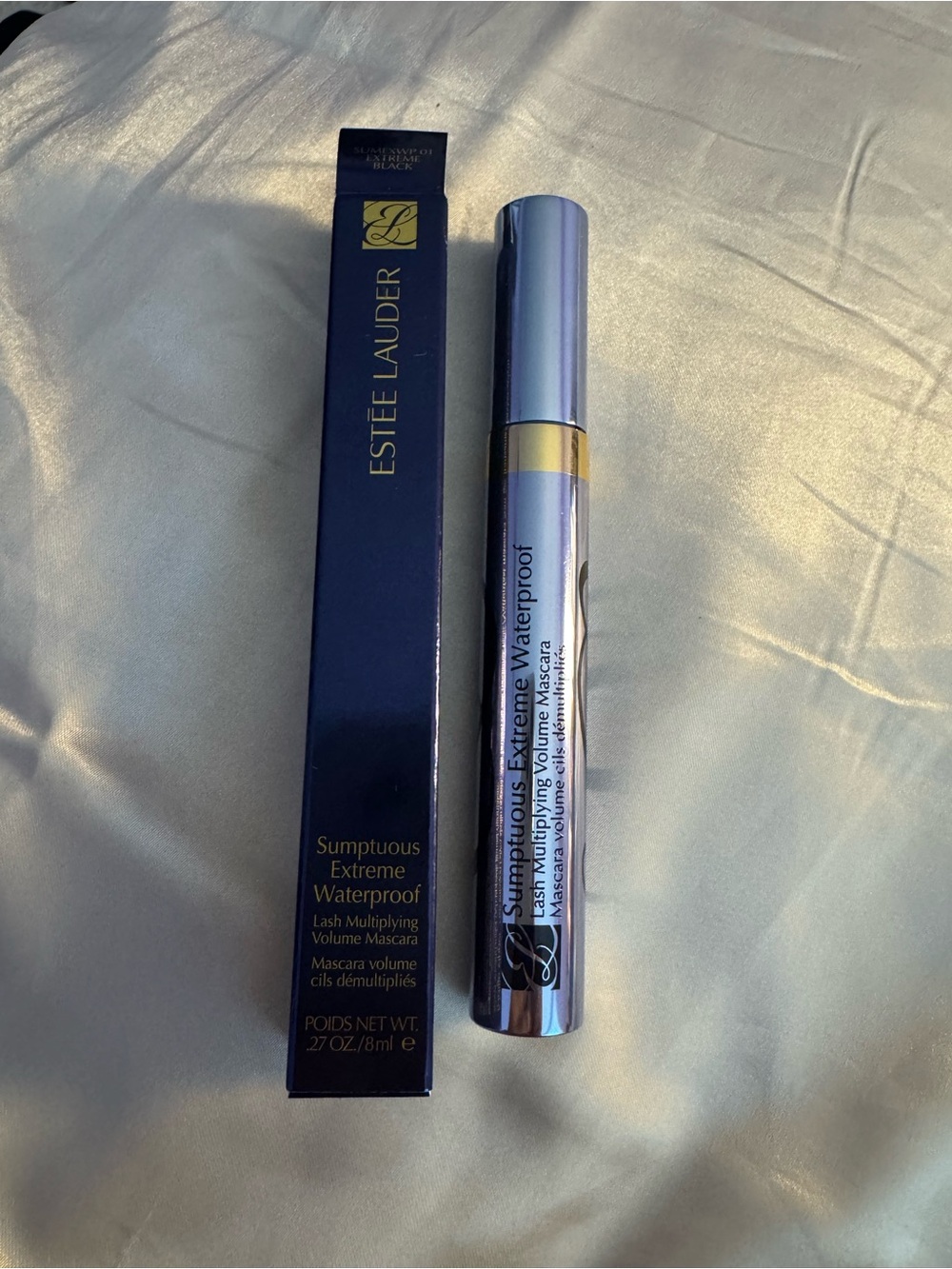 Estée Lauder Sumptuous Extreme Waterproof Mascara - black